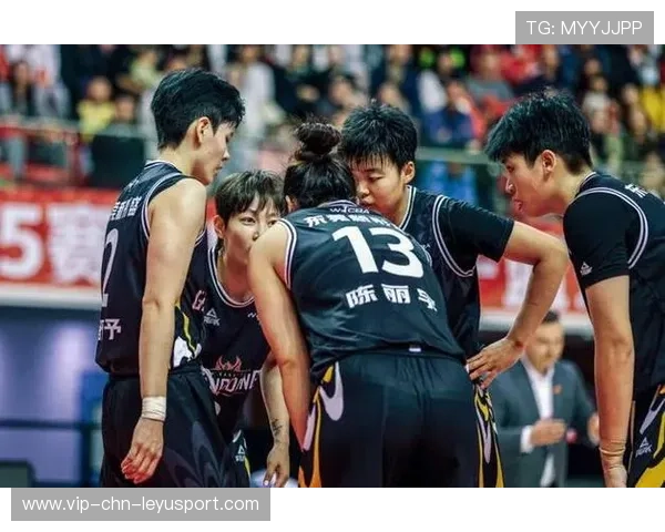 WCBA焦点战！北京首钢女篮力克广东女篮，张帆爆发砍下30+